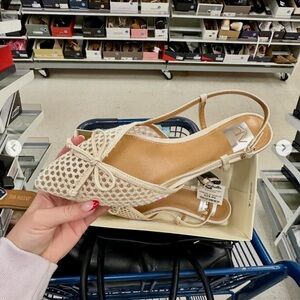 ISO these dolce vita carsen sling back sandals. NOT FOR SALE